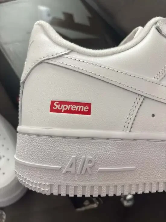 Nike Air Force 1 Low x Supreme 'Box Logo - White' (CU9225-100) - Picture 6 of 8